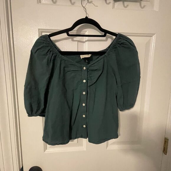 Universal Thread Peasant Top - Picture 1 of 3